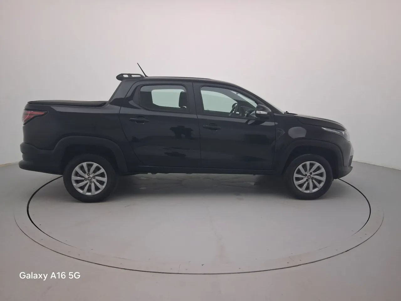 Fiat Strada Freedom 1.3 Flex 8V CD, foto 6 de 18