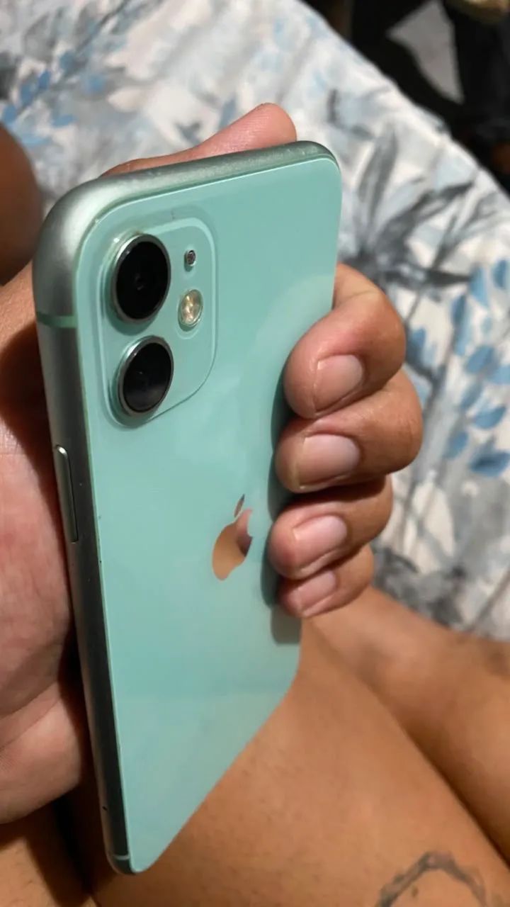 IPHONE 11 64gb - Foto 3