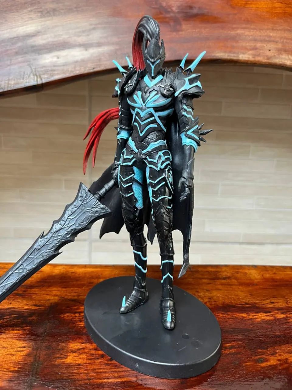 Action Figure Solo Leveling - Igris 21cm - Foto 3