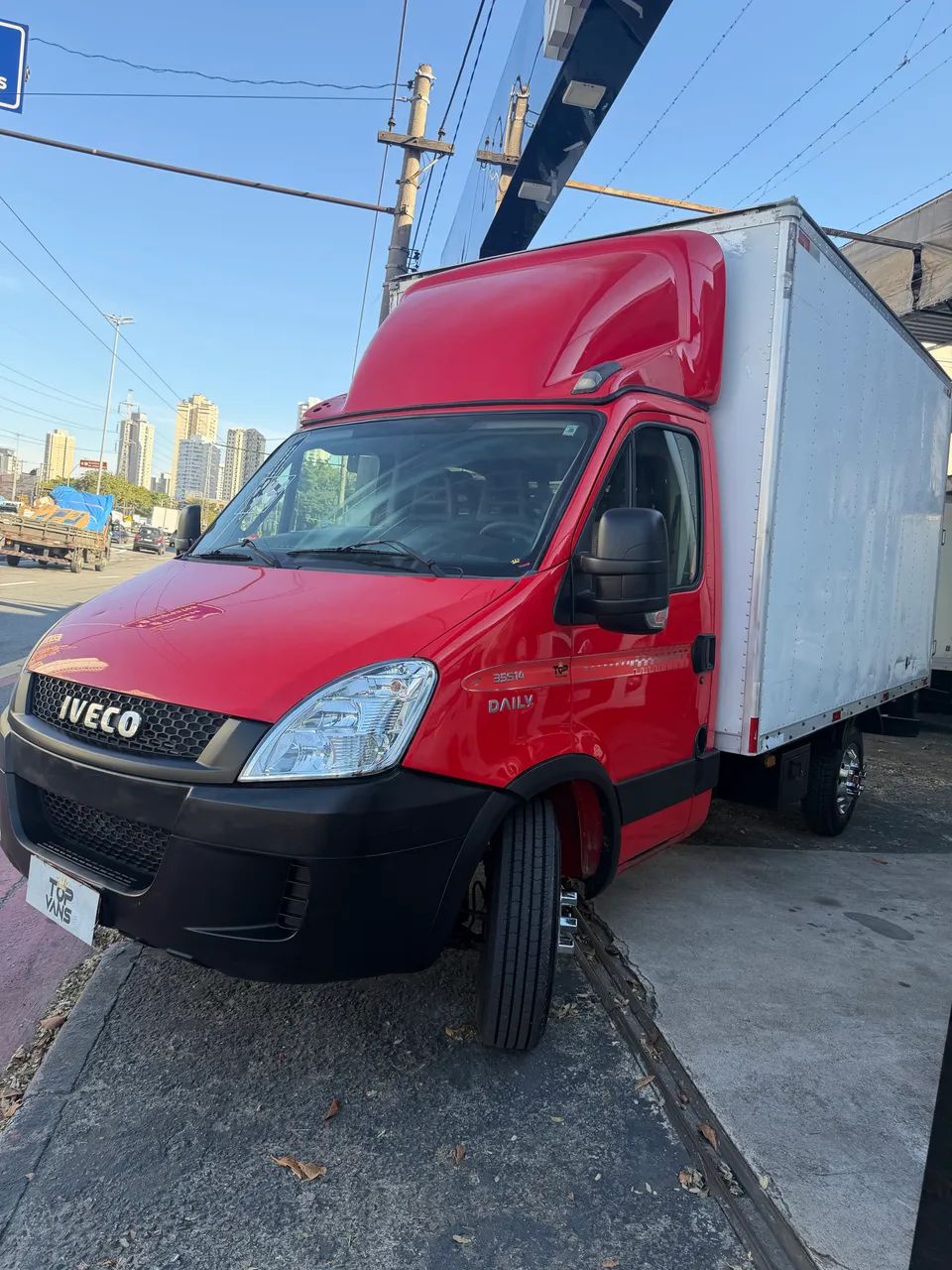 Iveco Daily Chassi 35s14 2P (e5) 2014 - Foto 2