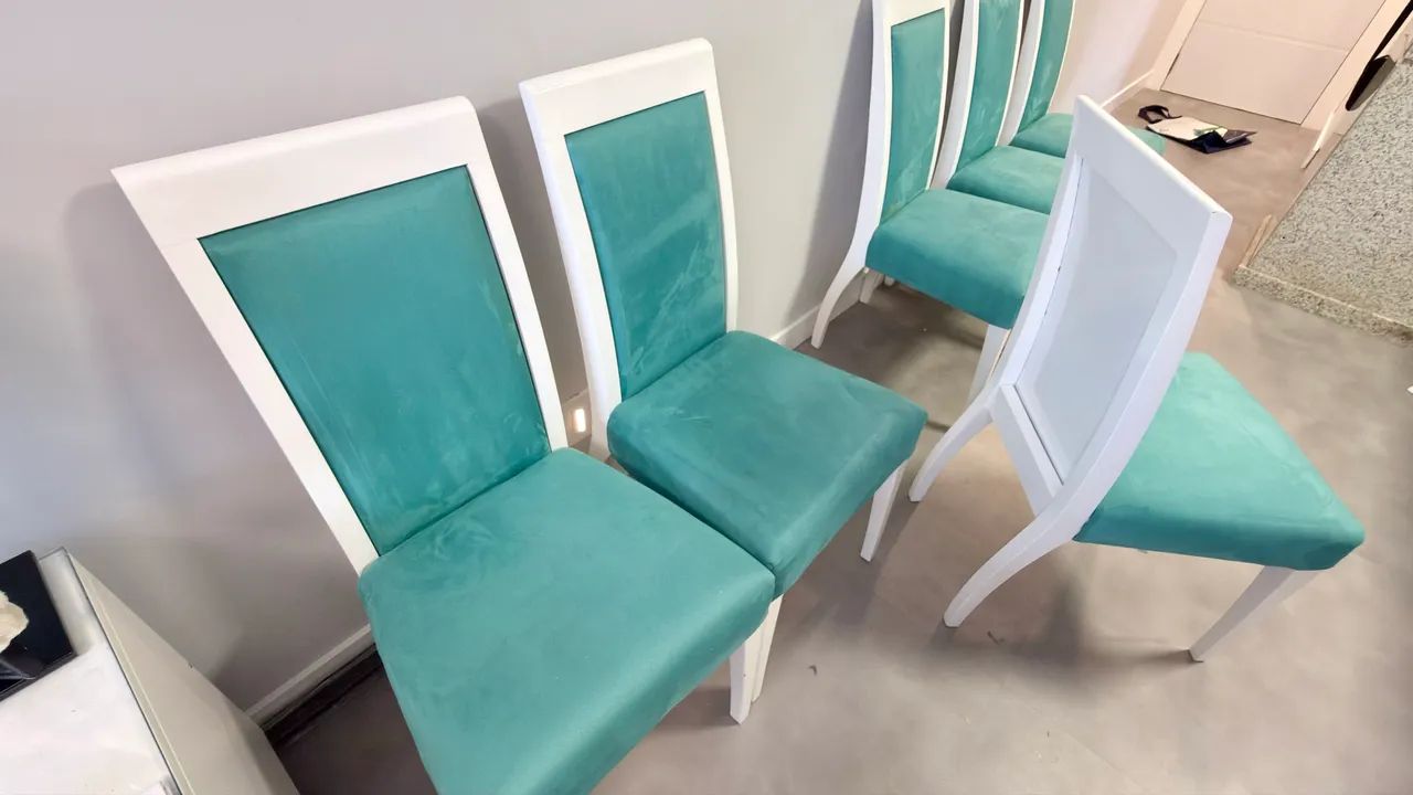 Kit Com 6 Cadeiras Madeira Maciça Estofadas P/ Mesa De Jantar verde suede - Foto 4