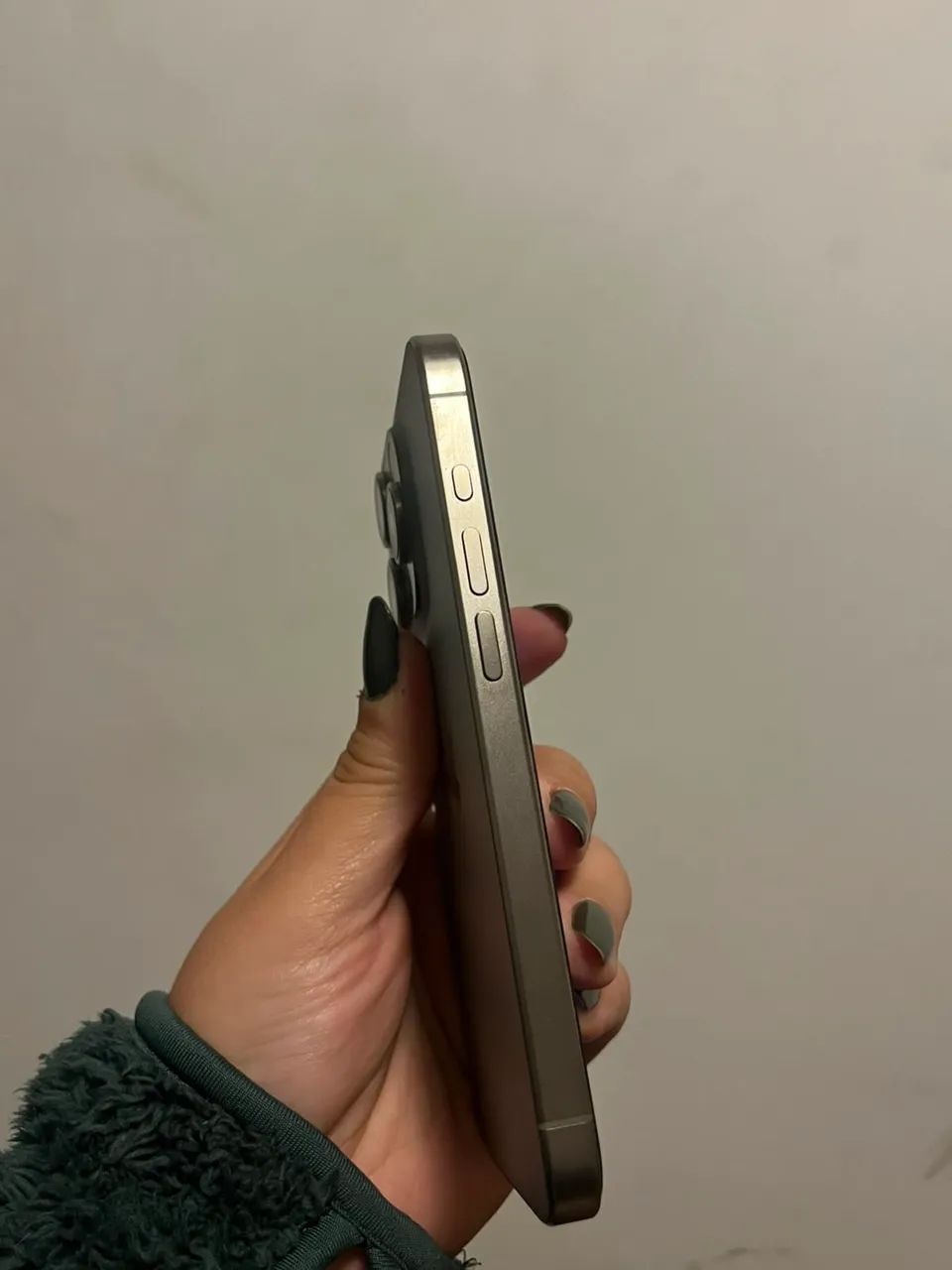 iPhone 15 pro - Foto 4