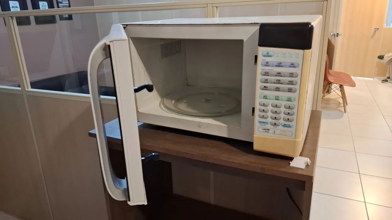 Micro-ondas Electrolux 28L (220V) - Funcionando - Foto 3