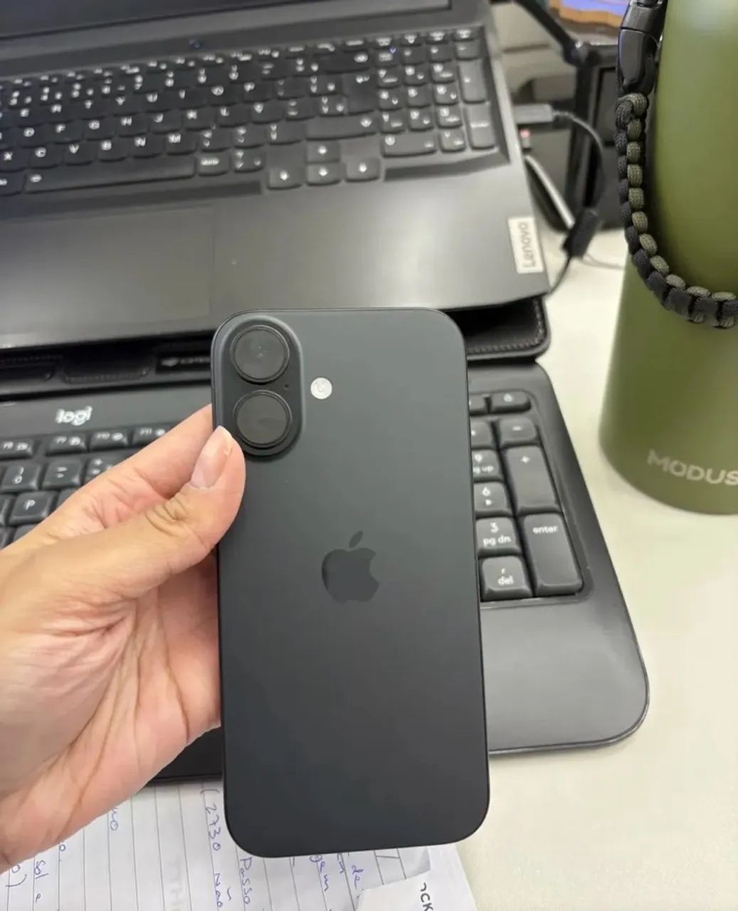 iPhone 16 - ORIGINAL APPLE COM GARANTIA  - Foto 2