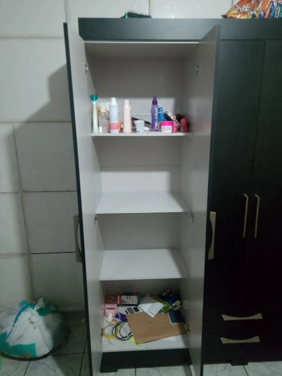Guarda roupas - Foto 2