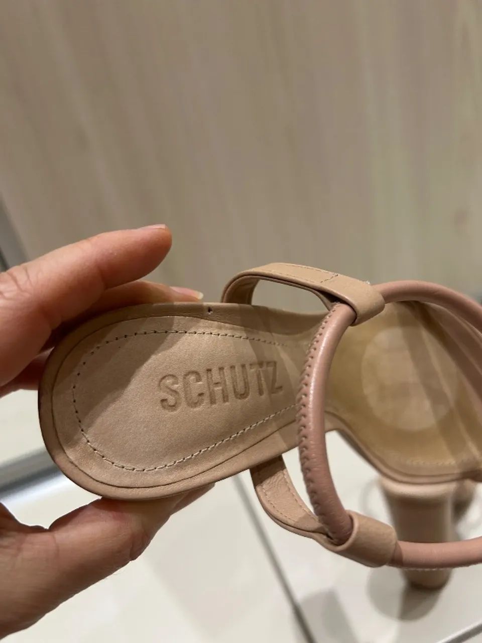 Sandália Schutz - Foto 4