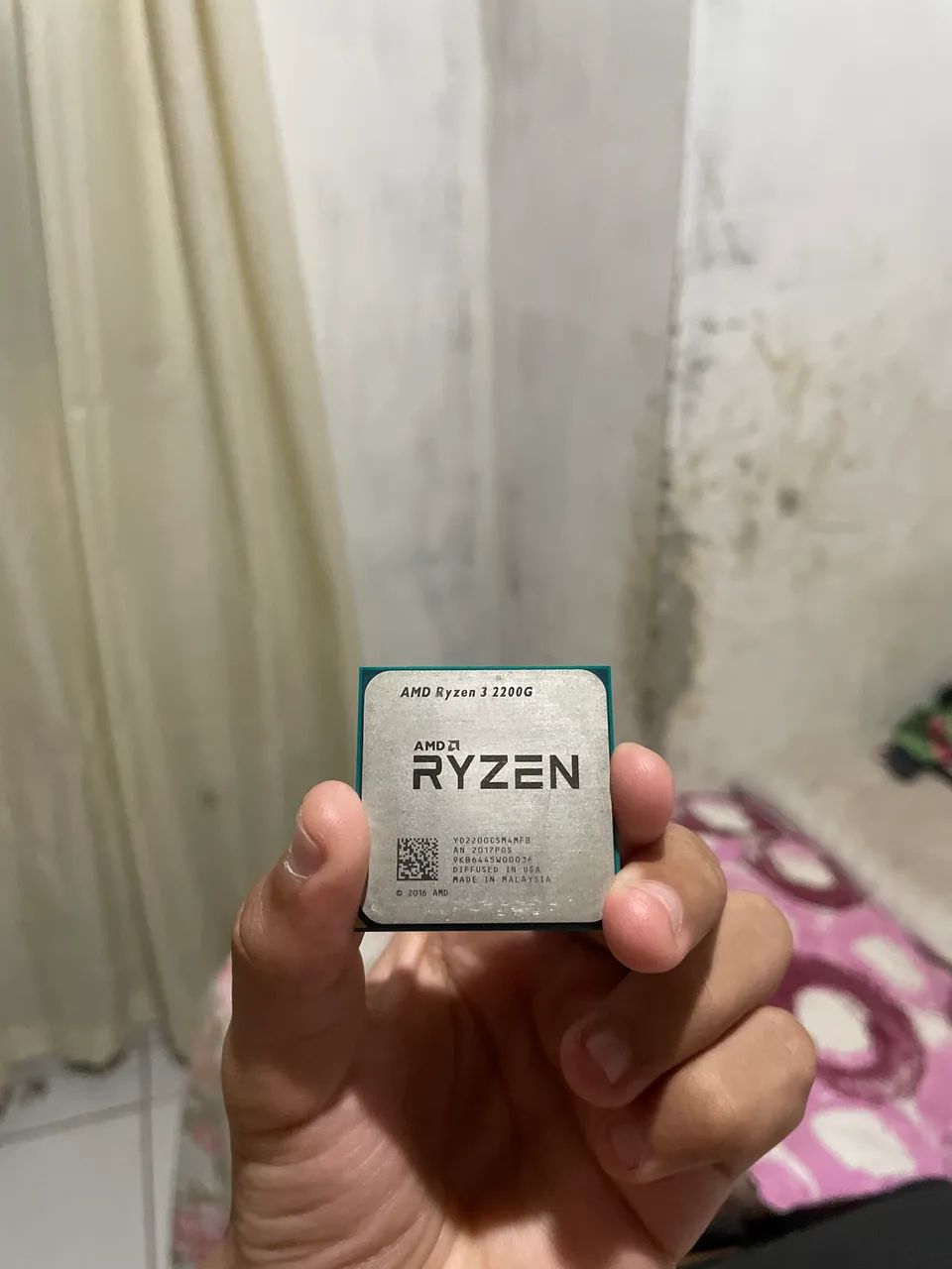 Ryzen 3 2200 g