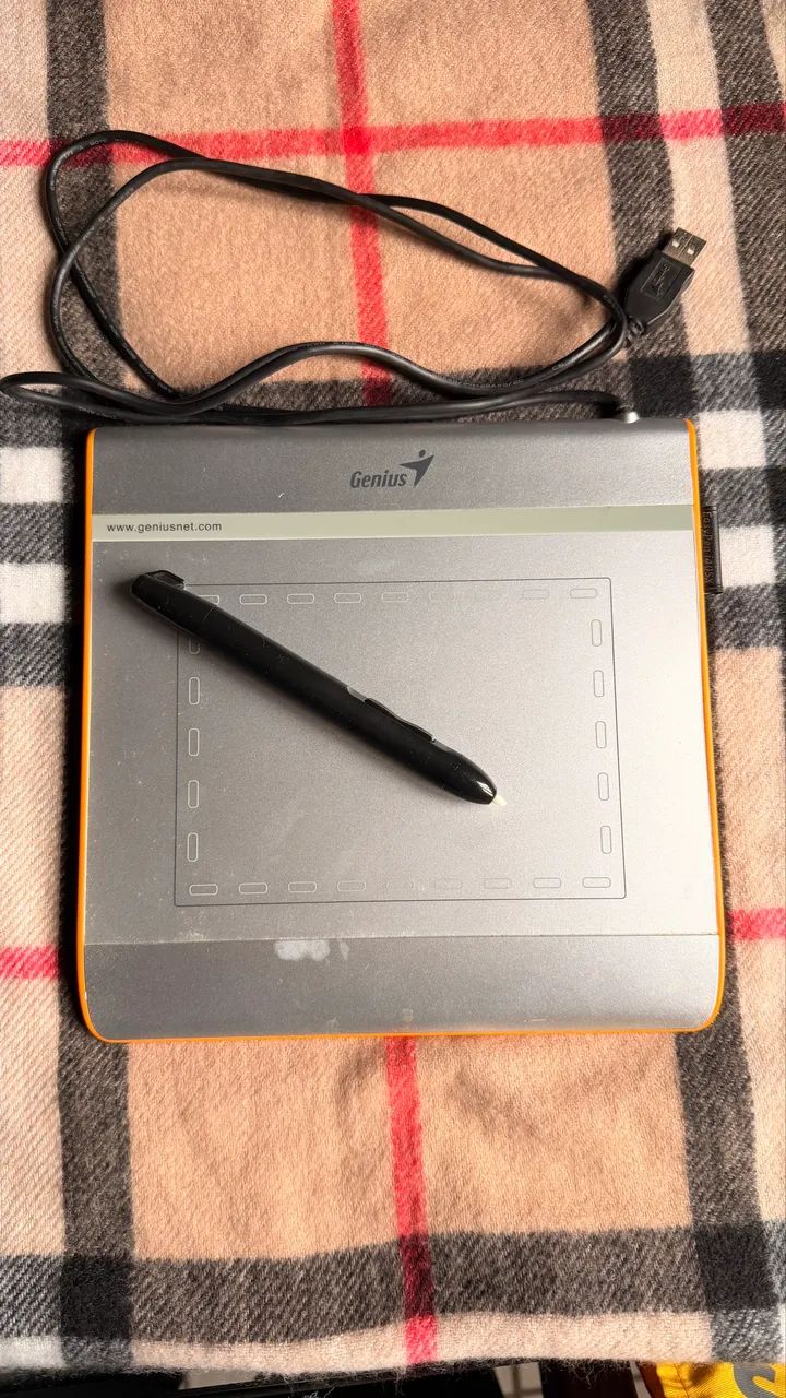 Mesa Digitalizadora Genius Easypen I405X USB