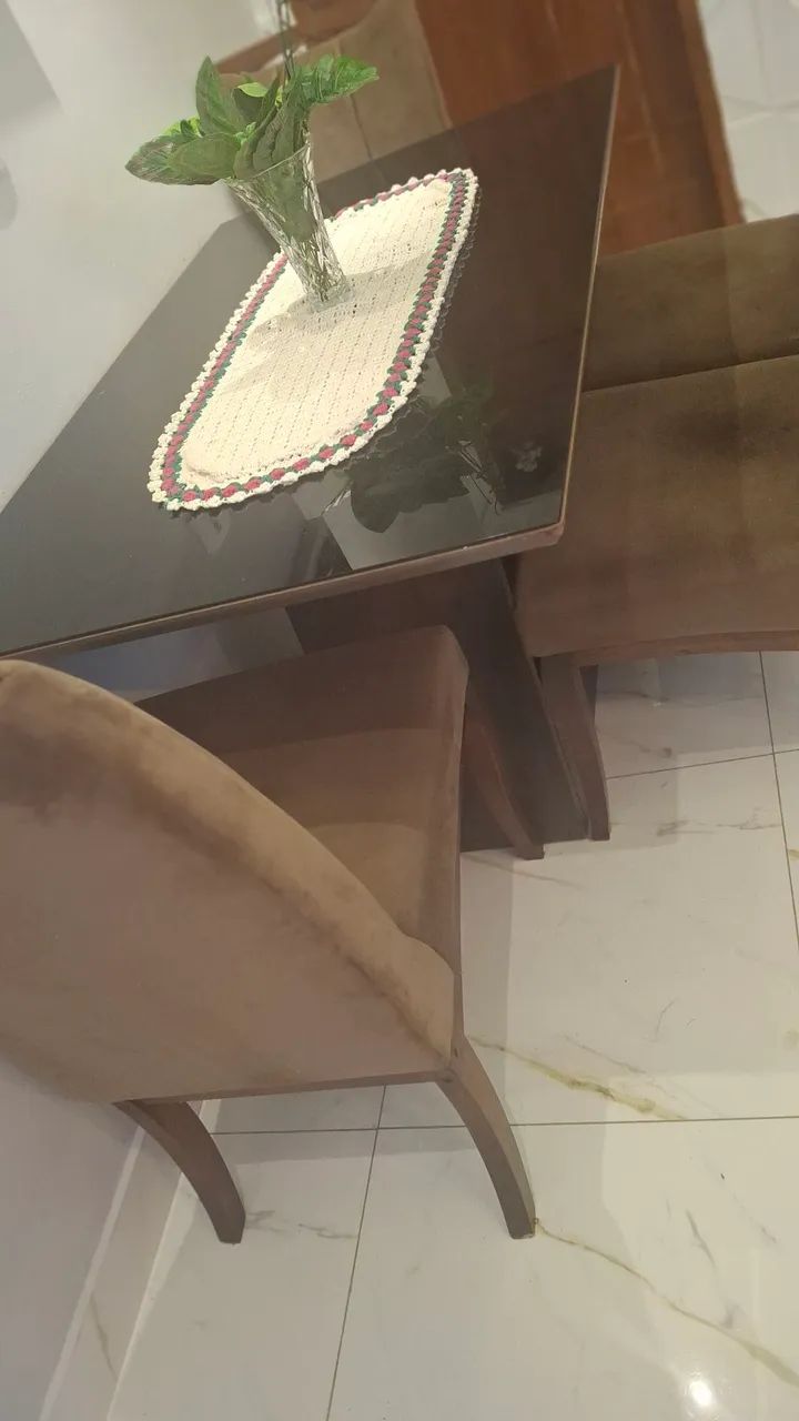 Mesa tampo de vidro