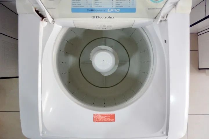 Lavadora Electrolux LF10 10kg 127V - Modelo Top Load - Cor Branca - Foto 2