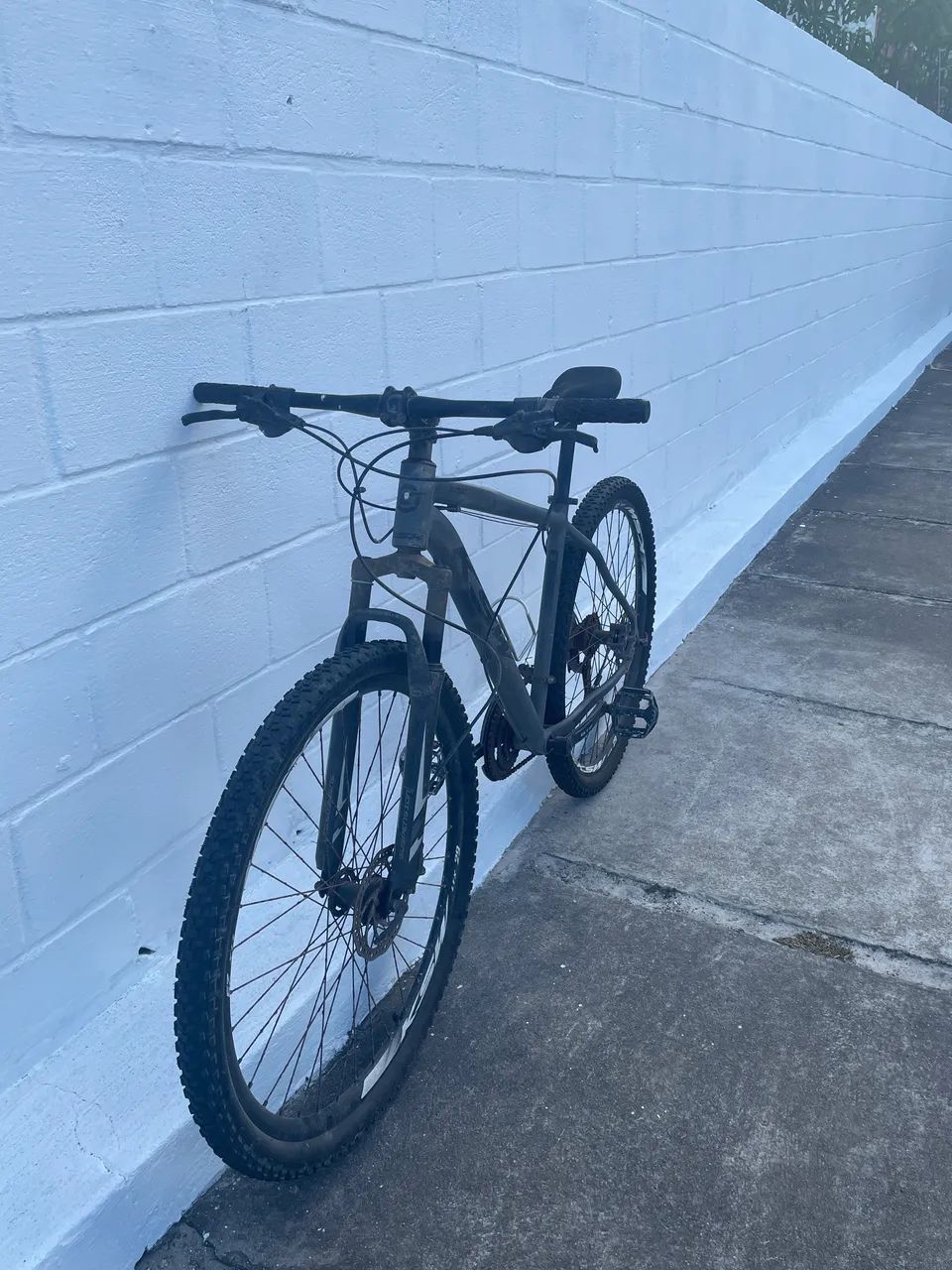 Bicicleta mtb aro 29 usada - Foto 2