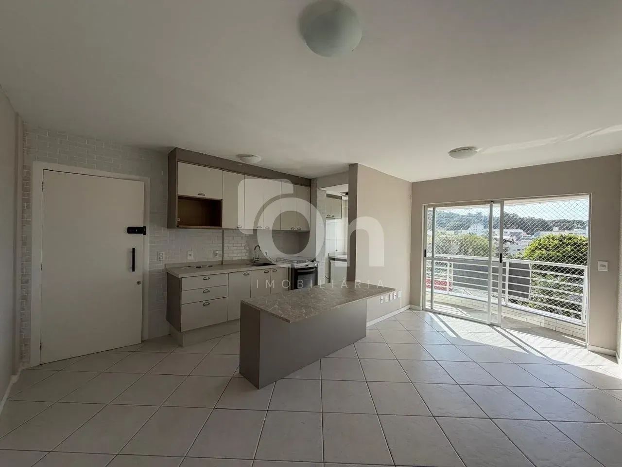 Apartamento de 2 dormitórios na Trindade - Florianópolis - SC