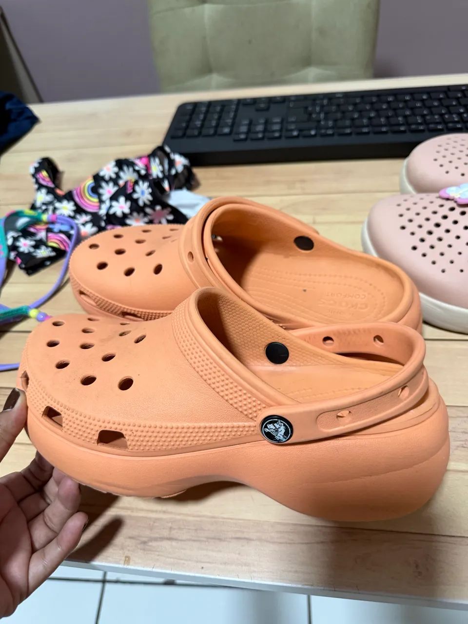 Crocs feminina n37 - Foto 2