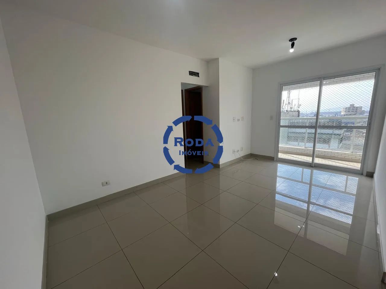 Apartamento em Prédio com Lazer 2 Dormitórios - Foto 2