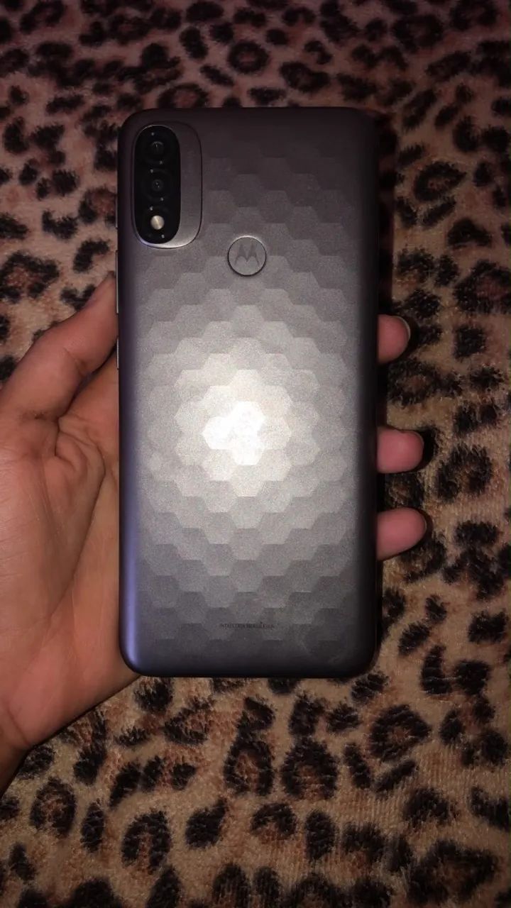 Vendo Celular Moto E 20