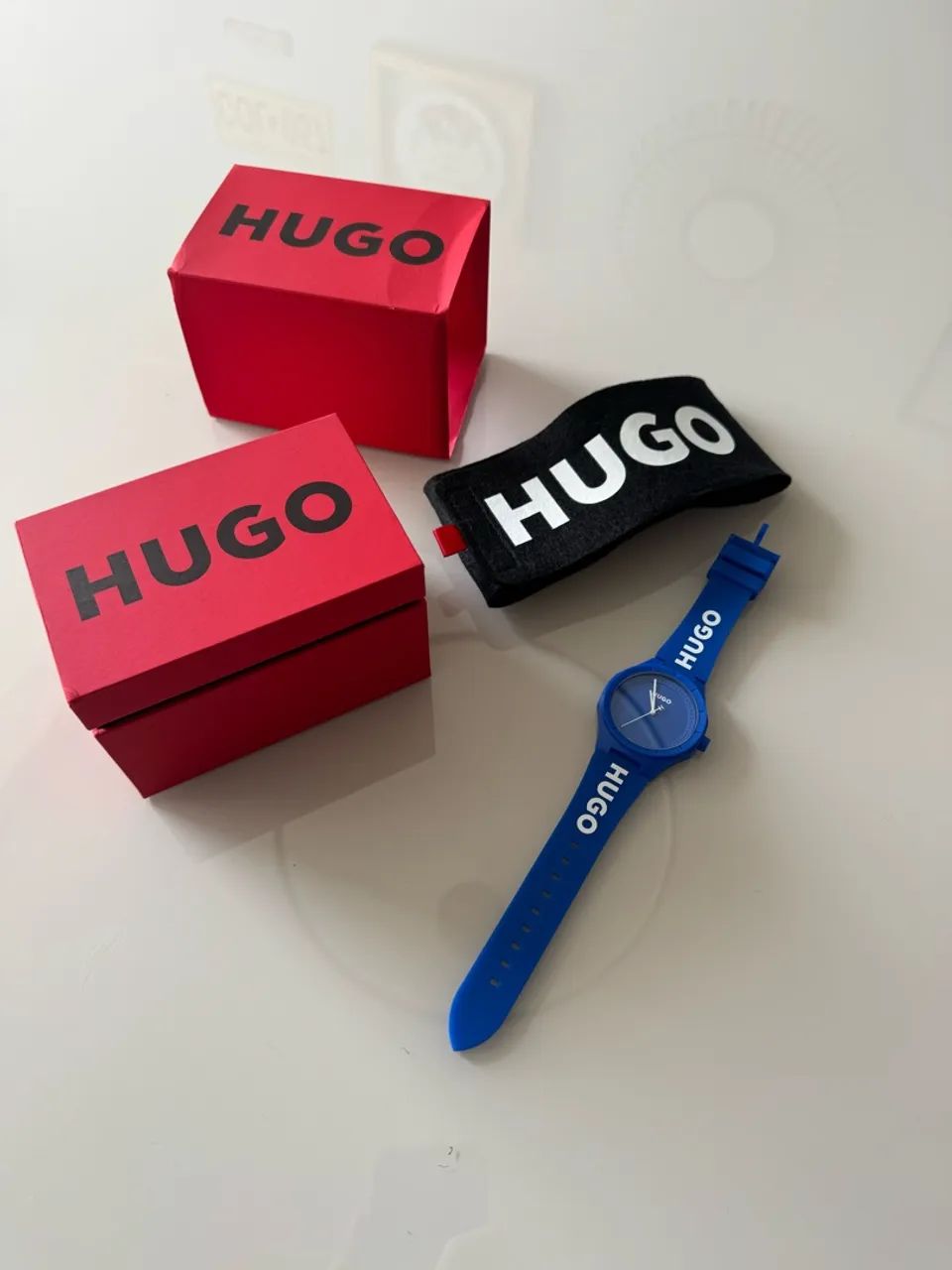Relógio Hugo 