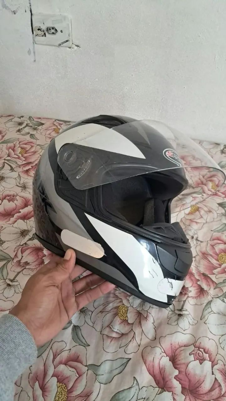 Capacete EBF Spark