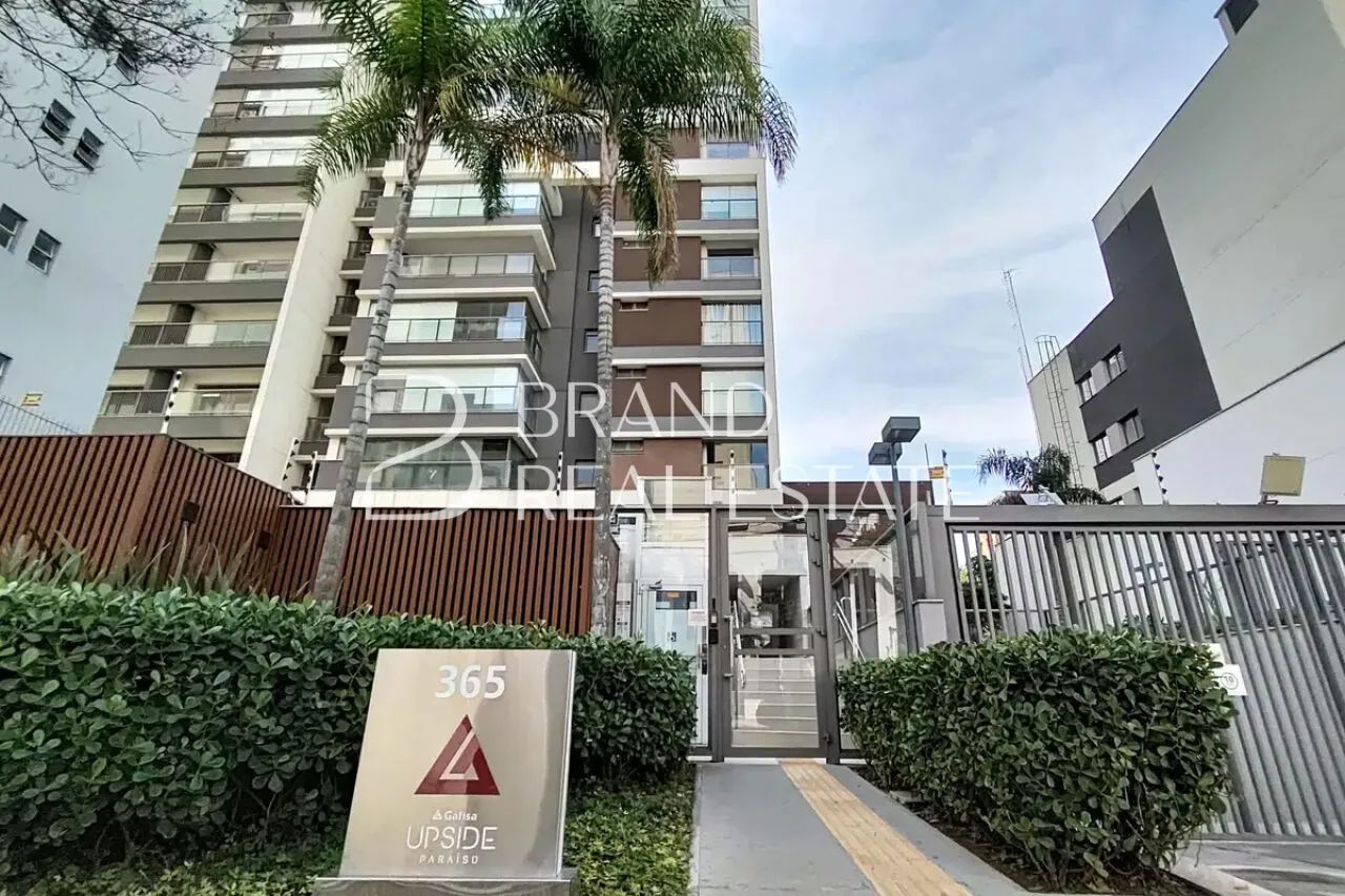 Apartamento com 3 suítes e 2 vagas fixas no Paraíso