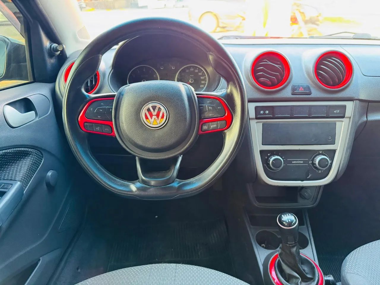Volkswagen Voyage 1.0/1.0 City Mi Total Flex 8V 4p, foto 5 de 8