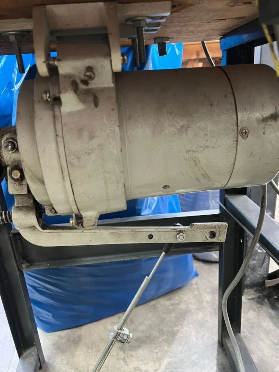 Máquina de braço transpoprte triplo, funcionando perfeitamente (revisada) - Foto 4