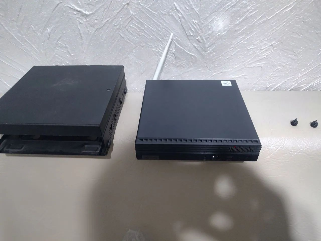 Thinkcentre m70q mini CPU Lenovo i3 décima geração 24gb de ram e 2ssd 480 e 240 - Foto 4