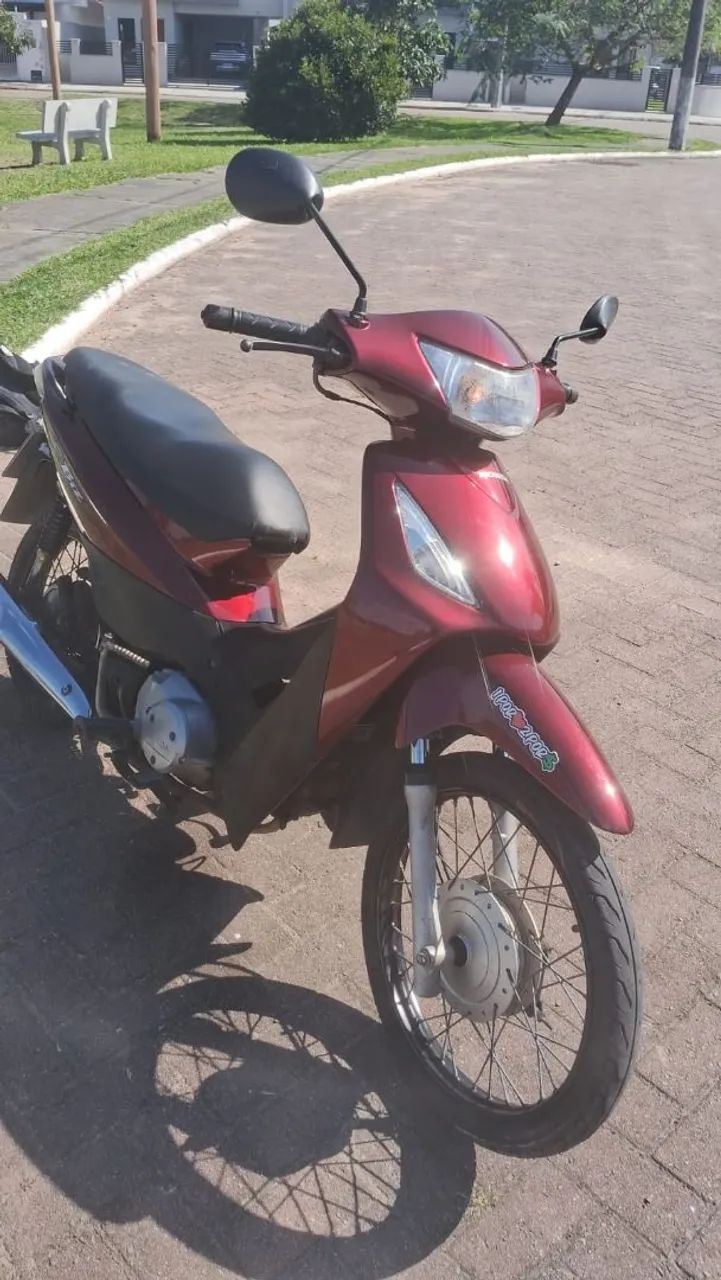  Moto Biz 125. 