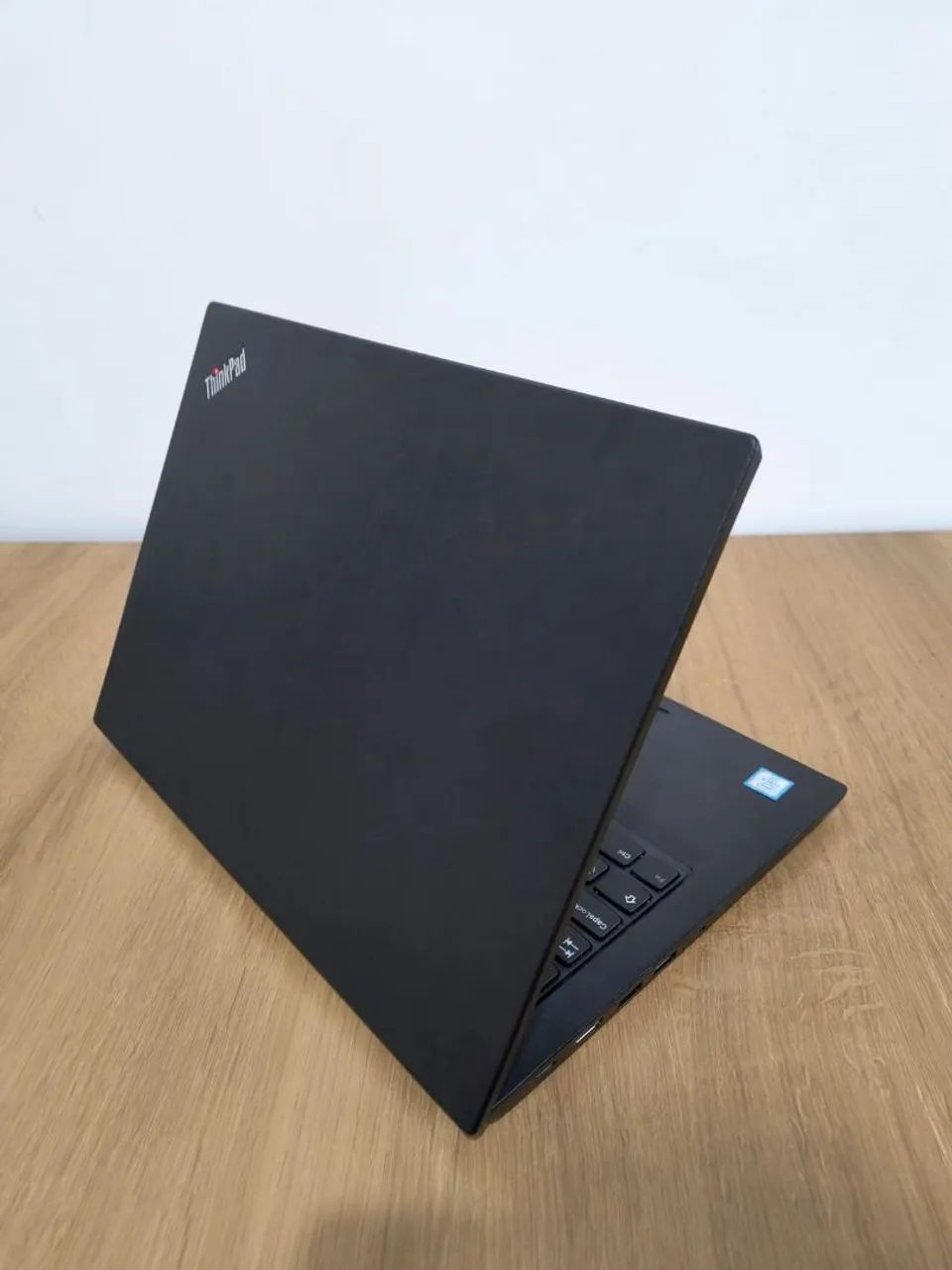 Lindo Notebook ThinkPad E480 - Intel i5 8ª Geração - Aceito Cartão  - Foto 4