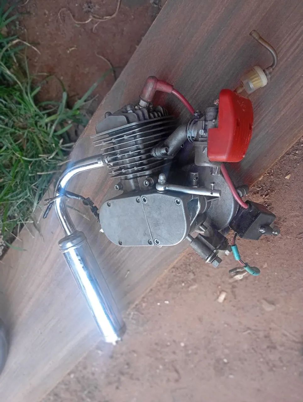Vendo Bicicleta Monark Montadinha Aro 26 e motor 80cc - Foto 4
