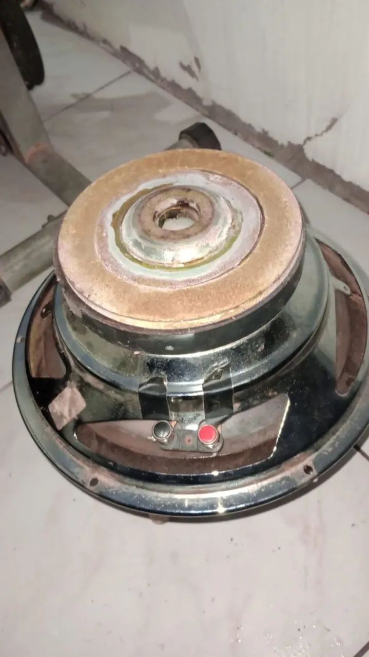 Subwoofer ultravox 441992612330885121