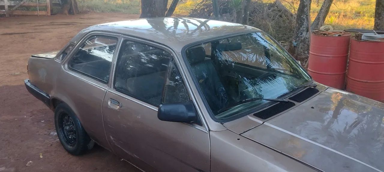 Chevette 1.6 em dias - Foto 4