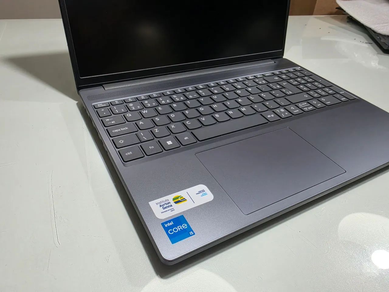 Notebook Lenovo i5 13° 8gb DDR5 256gb SSD - Foto 3