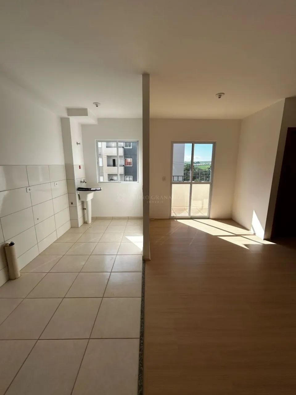 Apartamento 02 dormitórios | Edifício Residencial Marau