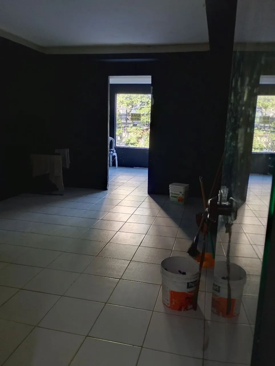 Alugo lojas em área comercial - Foto 2