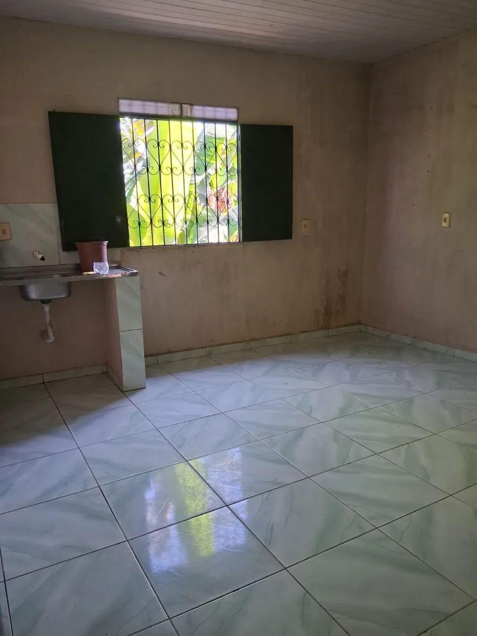 Casa com 1 quarto para alugar - São Mateus - R$ 650