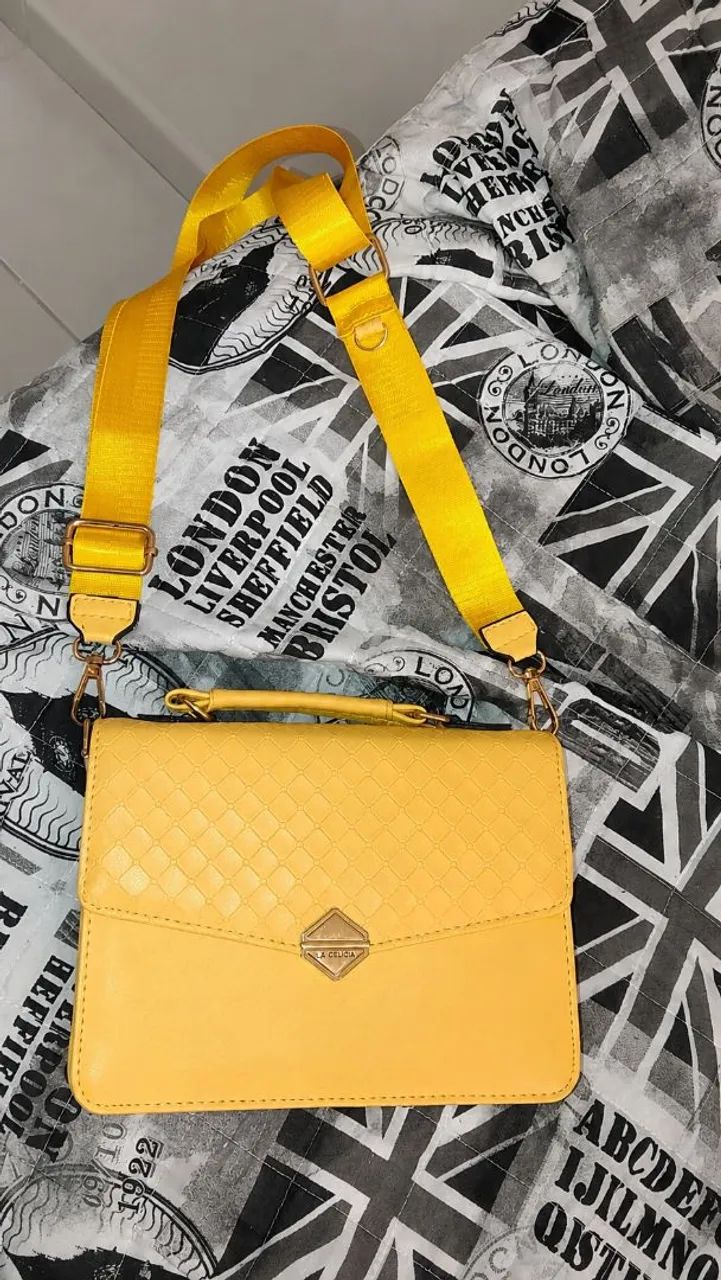 Bolsa amarela 