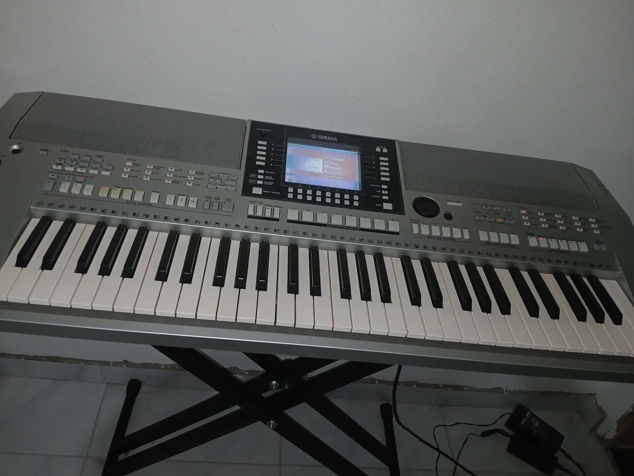 Teclado musical WhatsApp: *