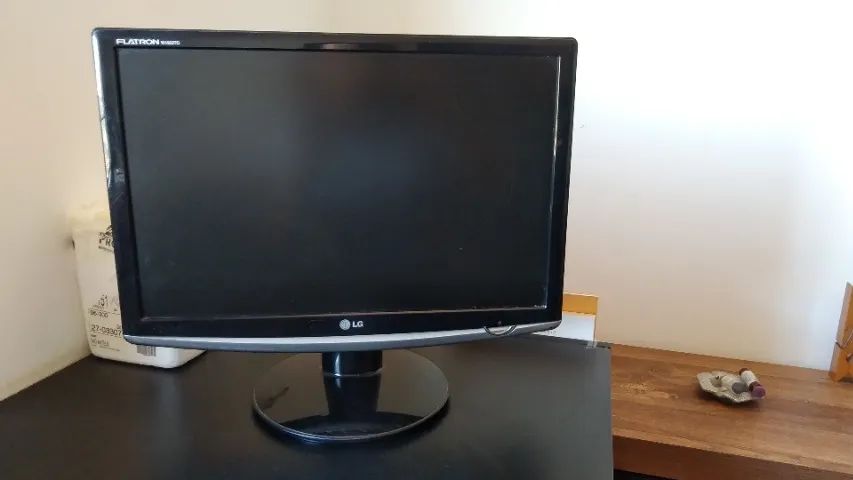 Monitor LG 21 polegadas