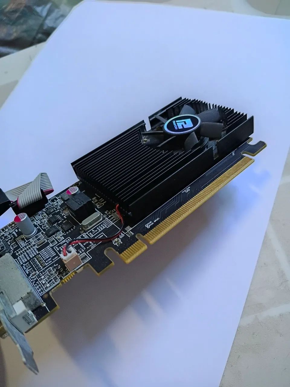 Placa de video AMD DDR3 2GB - Foto 2