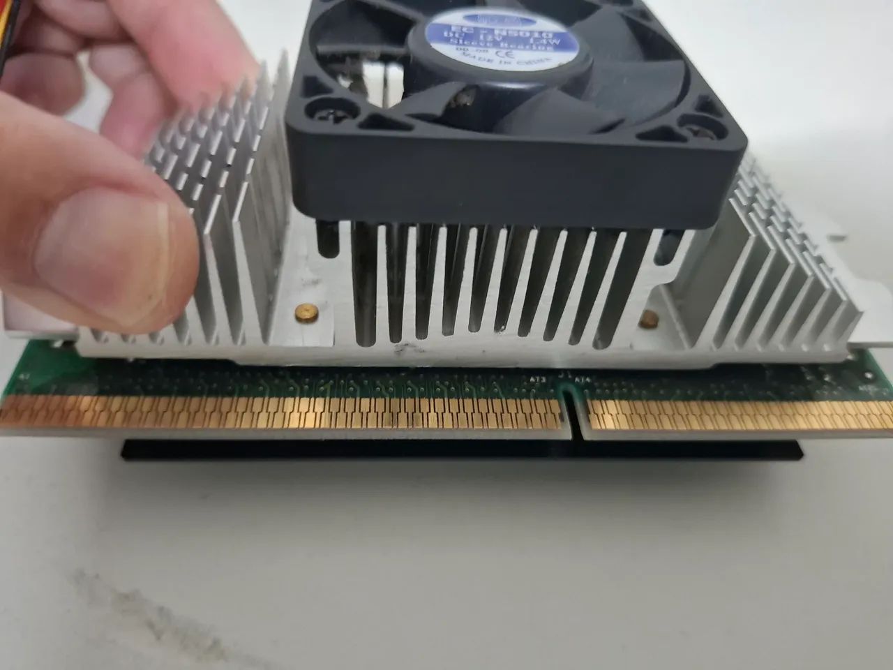 Pentium 3 copermine slot 1 - Foto 2