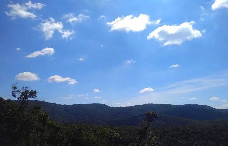 Terrenos à venda -> Vila Élvio, Piedade SP.