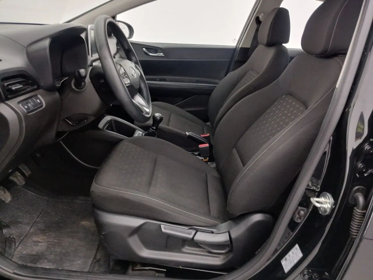 Hyundai HB20 Limited 1.0 Flex 12V Mec., foto 16 de 18