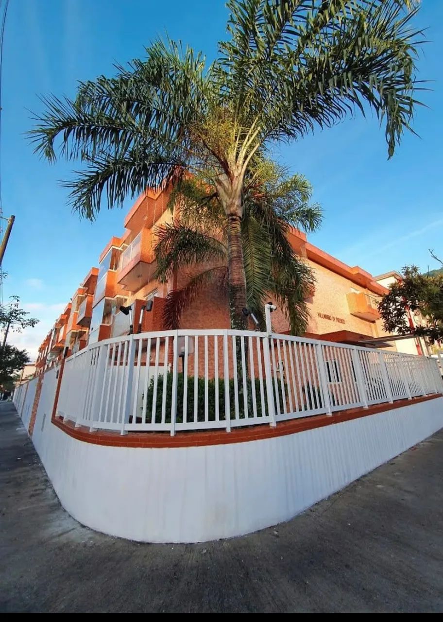 Casa em condomínio fechado