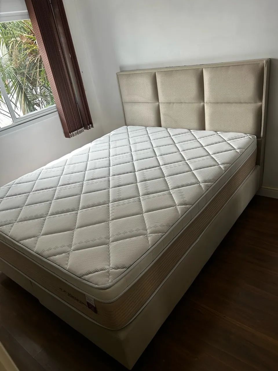 Cabeceira Estofada cama Box Queen - Foto 4