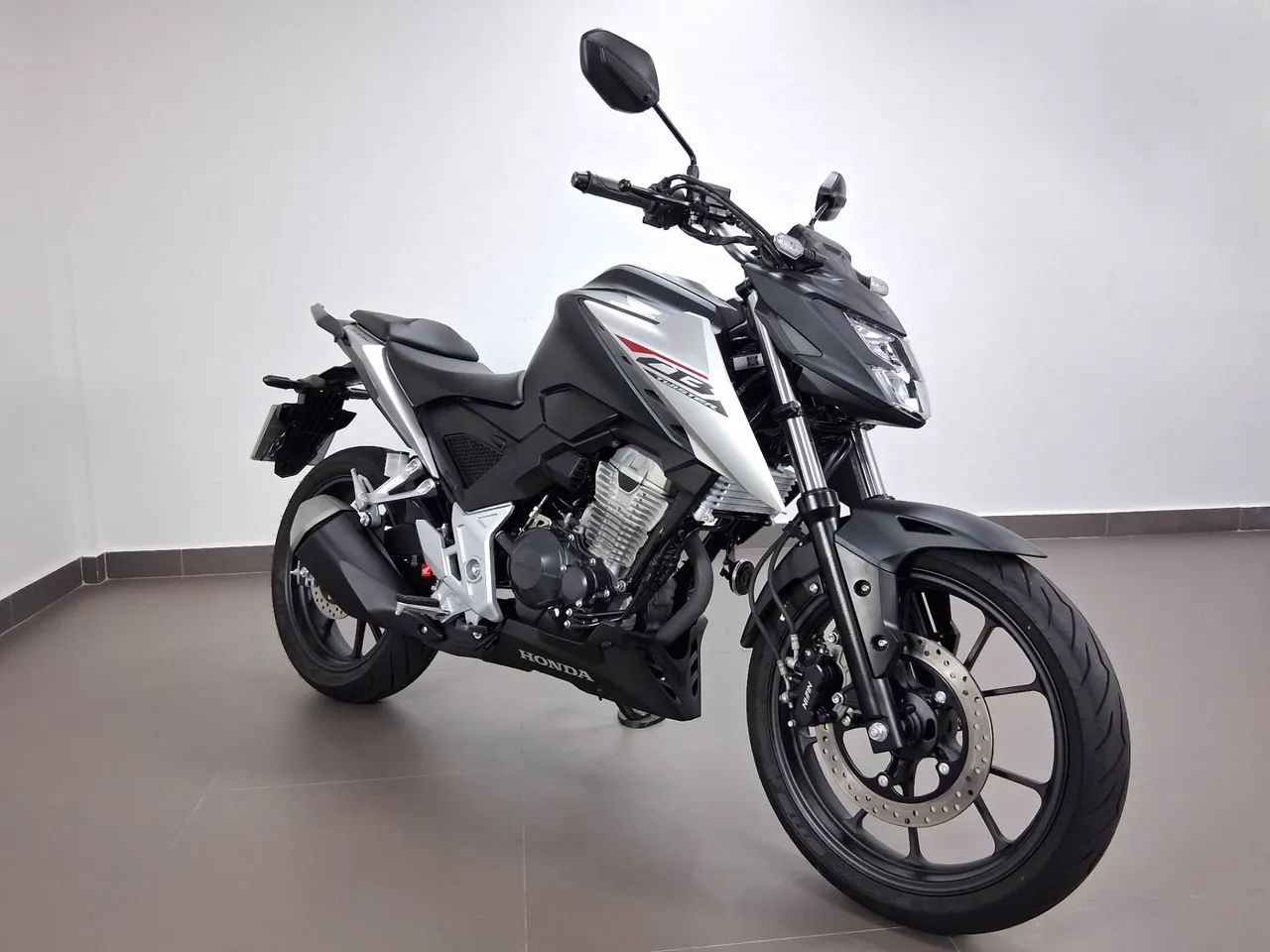 HONDA CB 3 - Foto 5