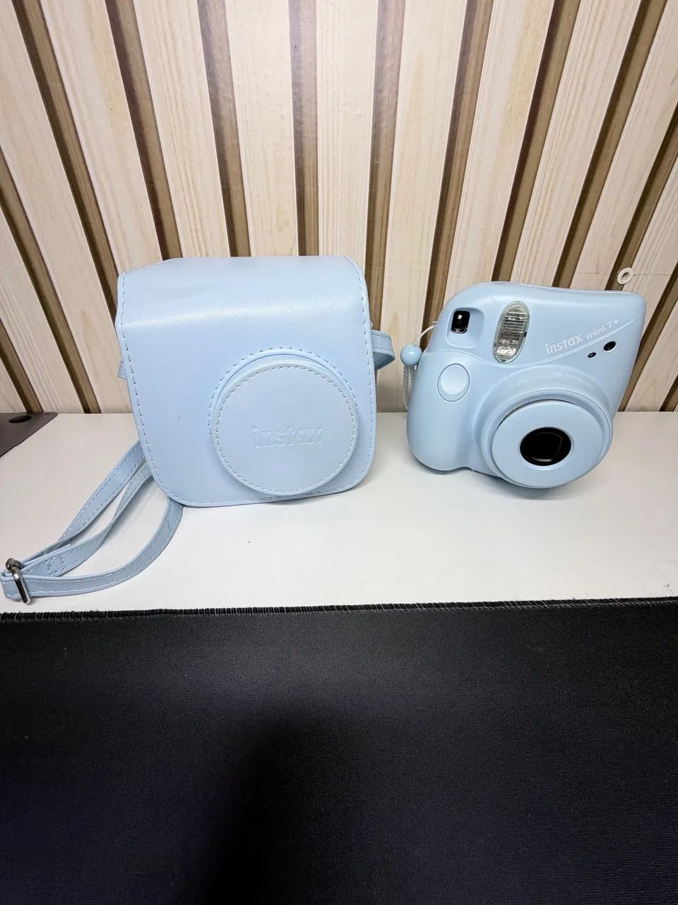 Câmera Instax Mini 7+