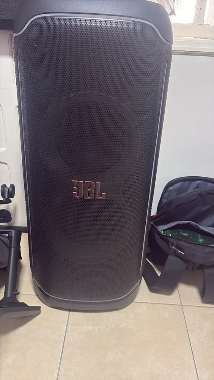 JBL ULTIMATE
