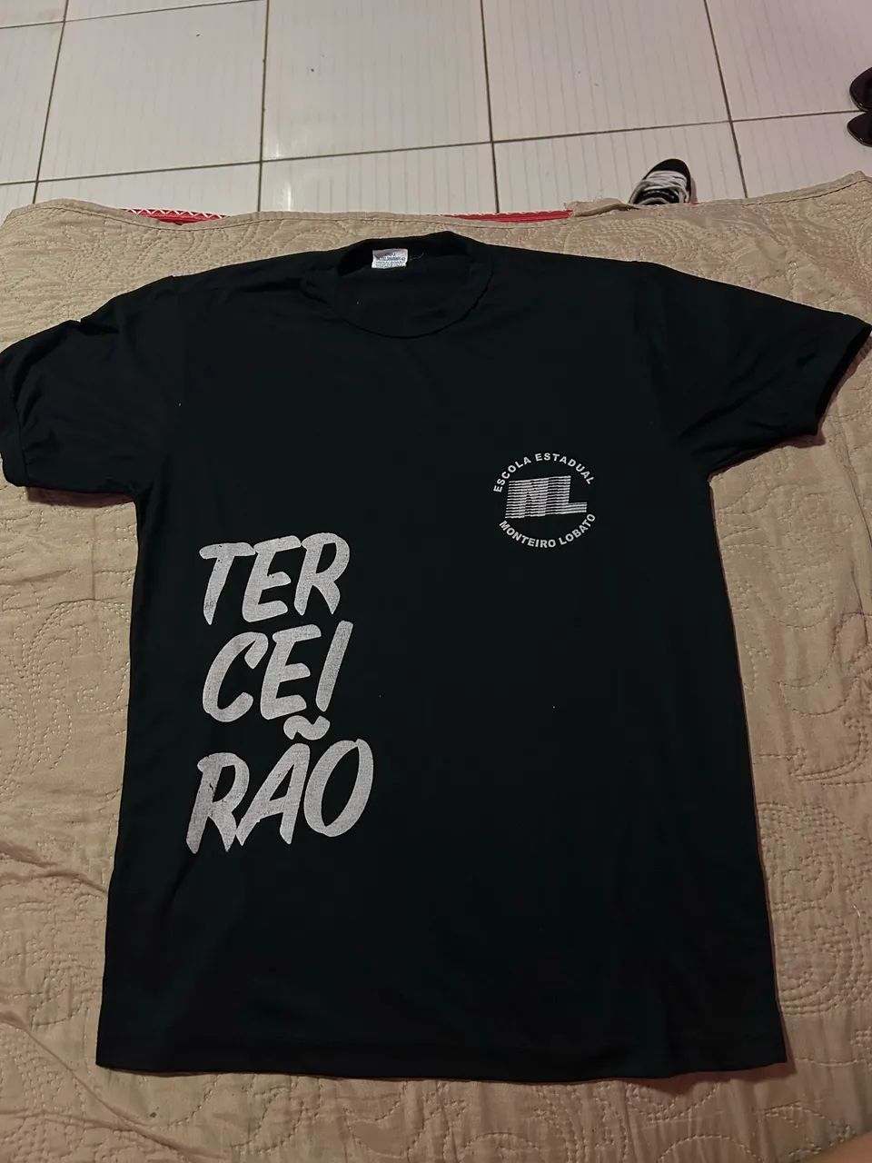 Blusa terceirão do Monteiro Lobato 