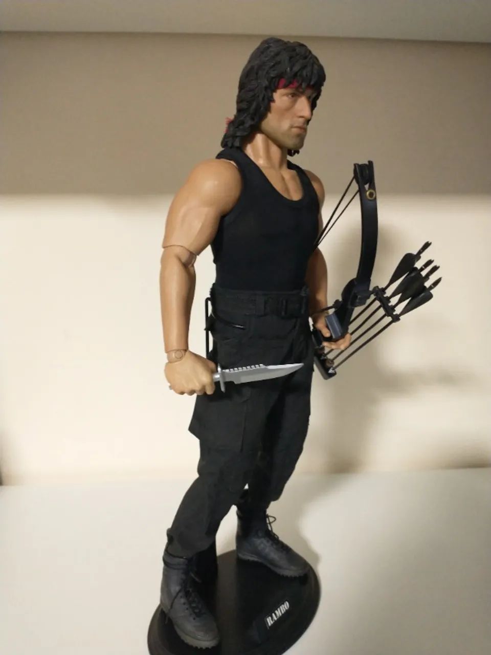 RAMBO 1/6 tipo hot toys e sideshow - Foto 3