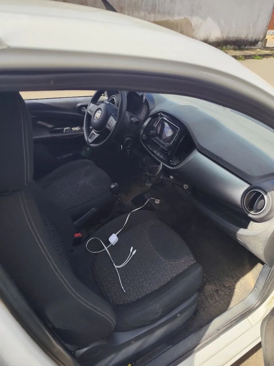 Fiat Uno Evolution 1.4 Fire Flex 8V 5P 2016 - Foto 5