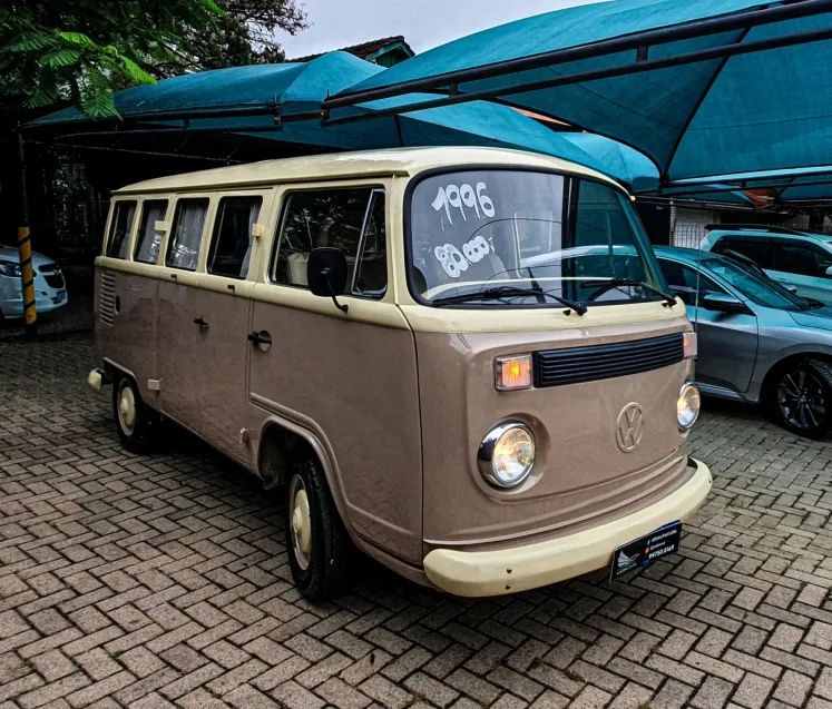 Volkswagen Kombi Escolar 1.6 MPI (álcool) 1996